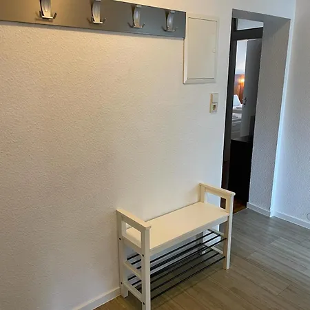 Zentrale Und Gemuetliche In *